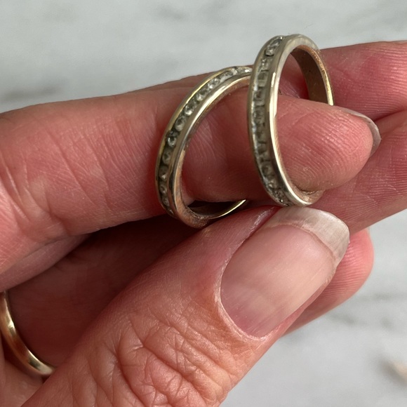 4 rings and ring sets + size adjuster bands - Picture 3 of 12